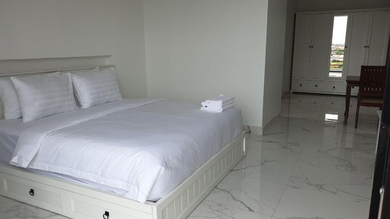 Ly Residence Suite & Apartment Siem Reap Zewnętrze zdjęcie